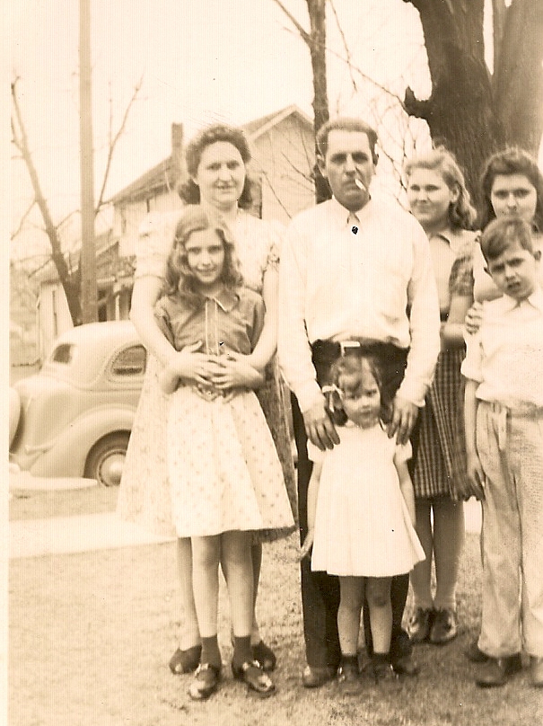 Lola, Shirly, Paul, Linda, Irma, Rose, and Jimmy Armstrong, 1940