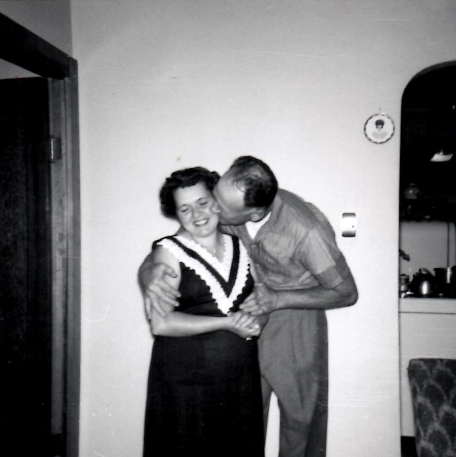 Rose kissed by and Lloyd Fletcher, 1959