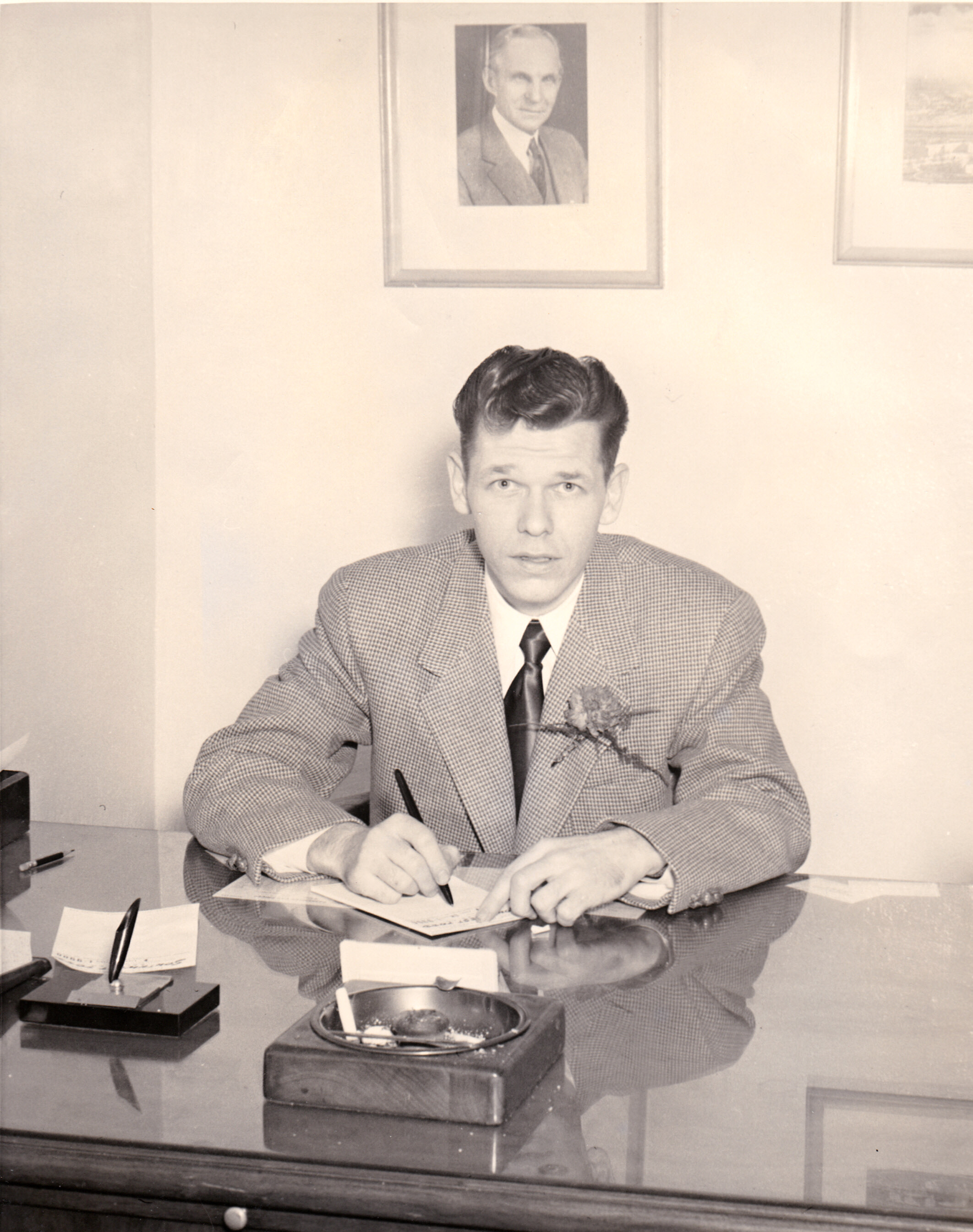 Gordon Ponceby at desk