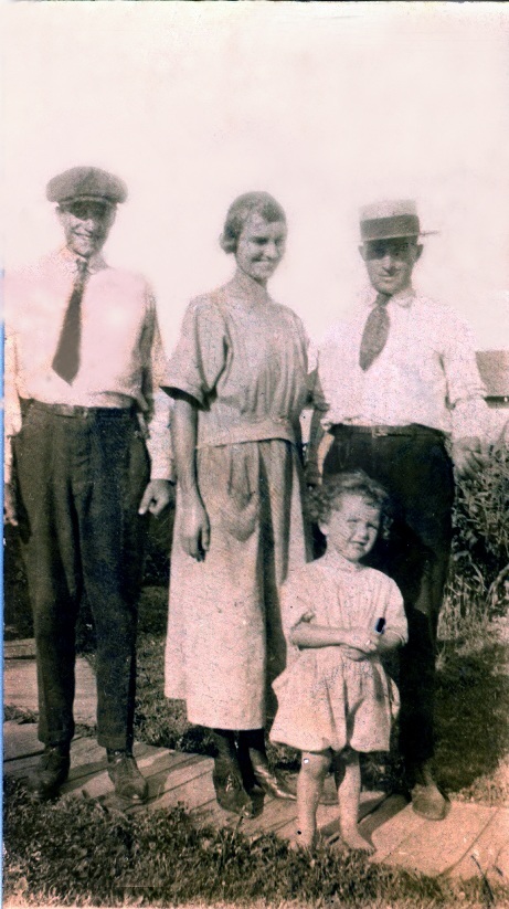 Howard, Lily and Virgil Seem