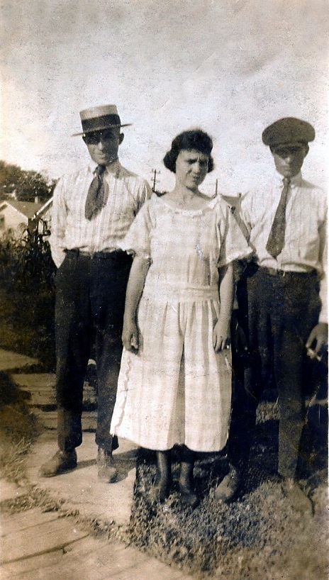 Howard, May and Junior Seem
