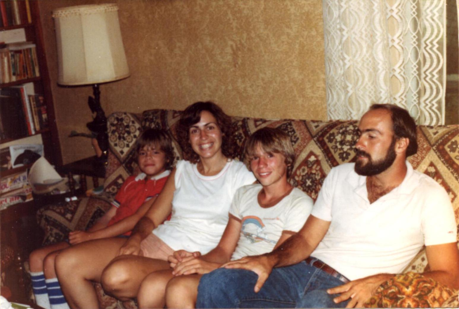 Jonathon (11), Jean, Jeff(13), and Joe Zabowski