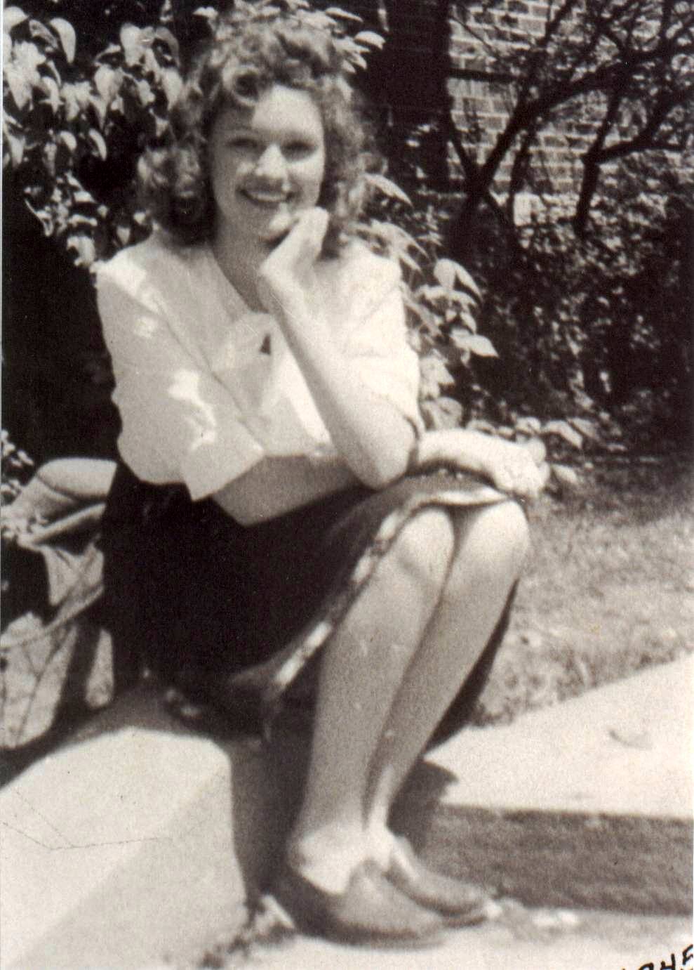 Shirley Jean Armstrong