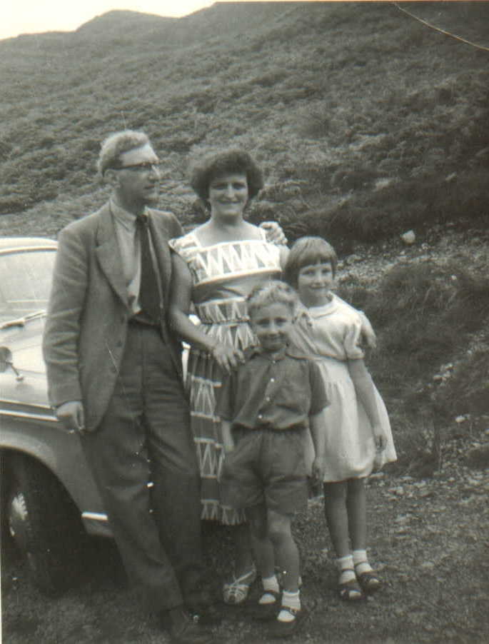 Stanley, Sylvia, Peter, and Jane Jolliffe
