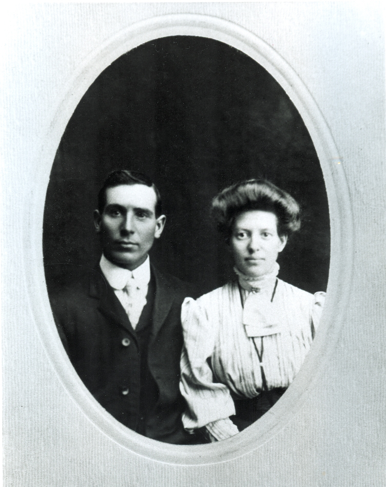 Thomas and Orpha Armstrong